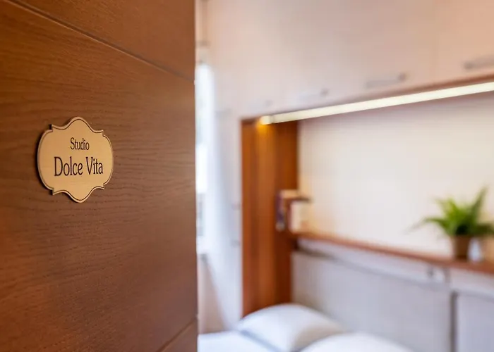 Dolce アパート ヴァルナ